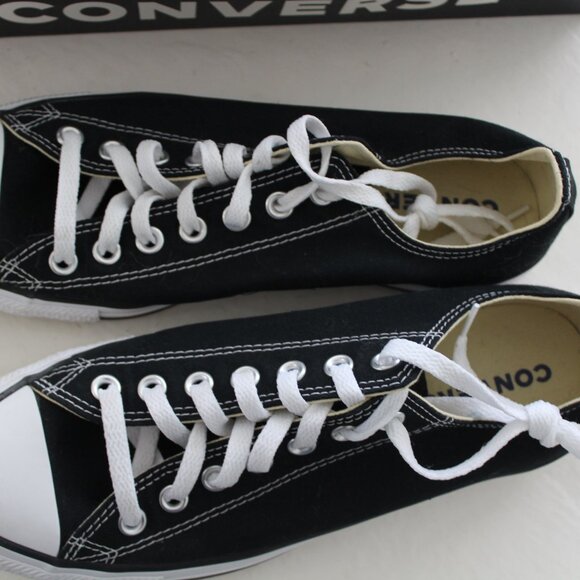Black Converse (Men's 8.5, Women's 10.5) - Picture 3 of 6